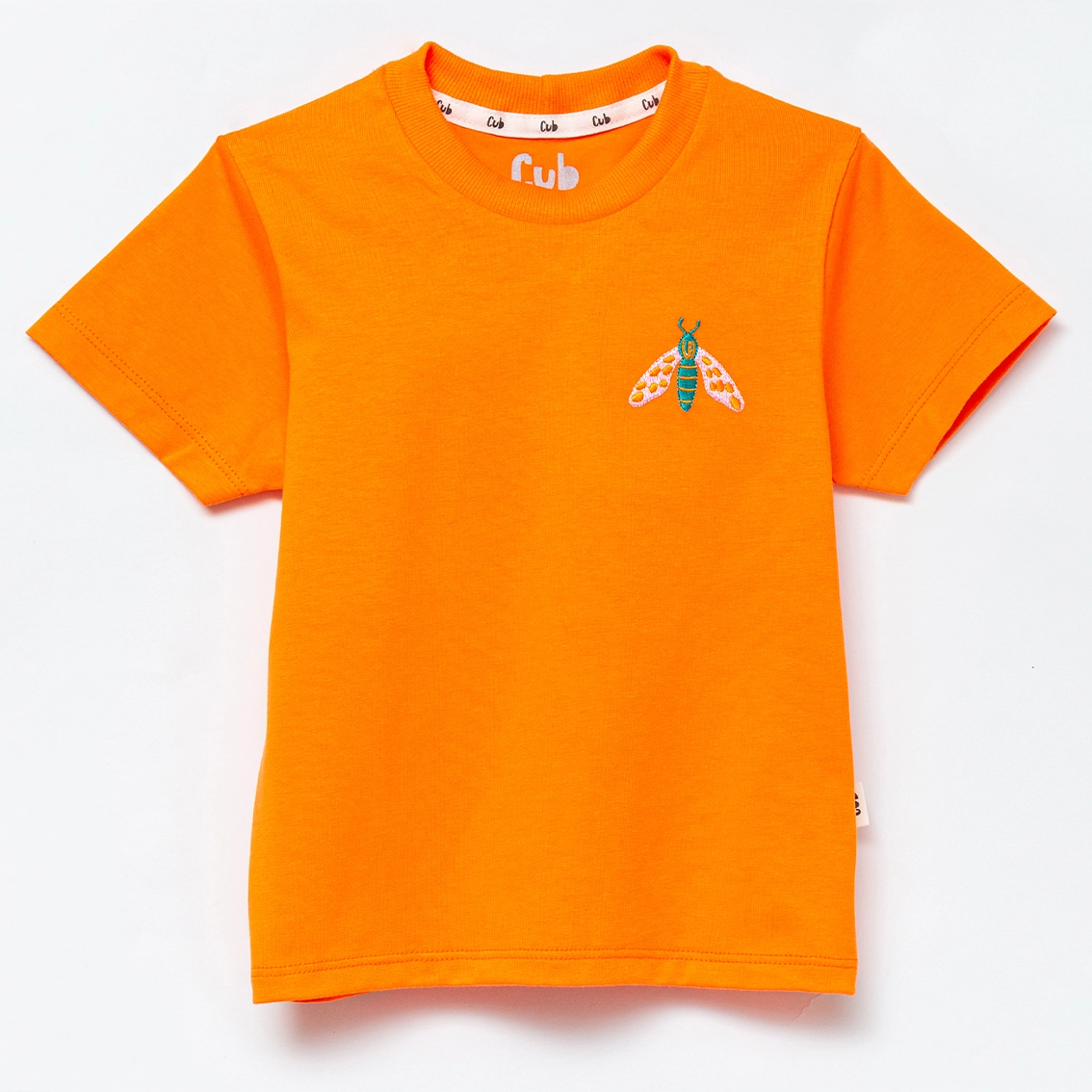 Camiseta Manga Curta Bordado Mariposa - Laranja